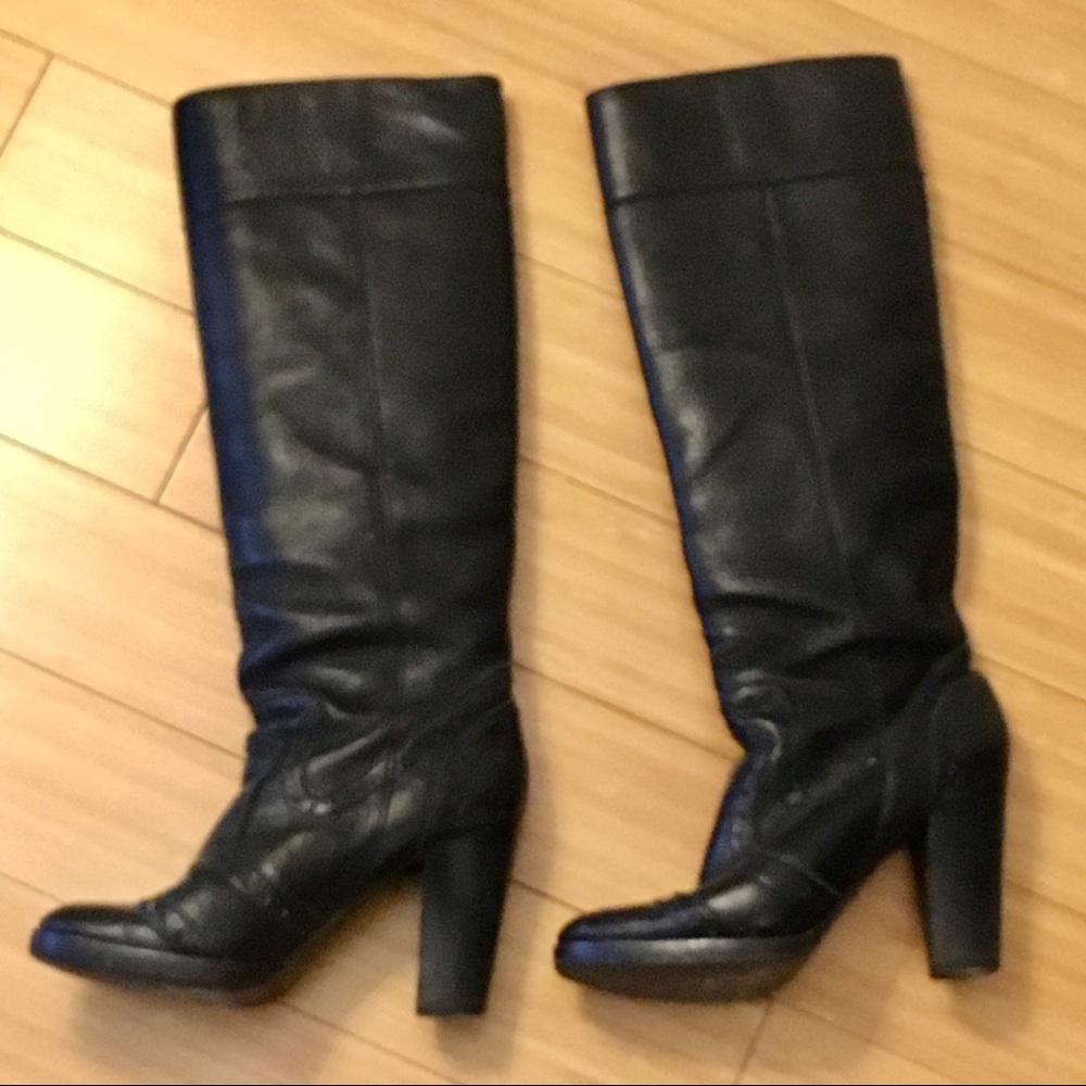 Michael Kors Black Leather Pull On High Heel Boots - Picture 3 of 6